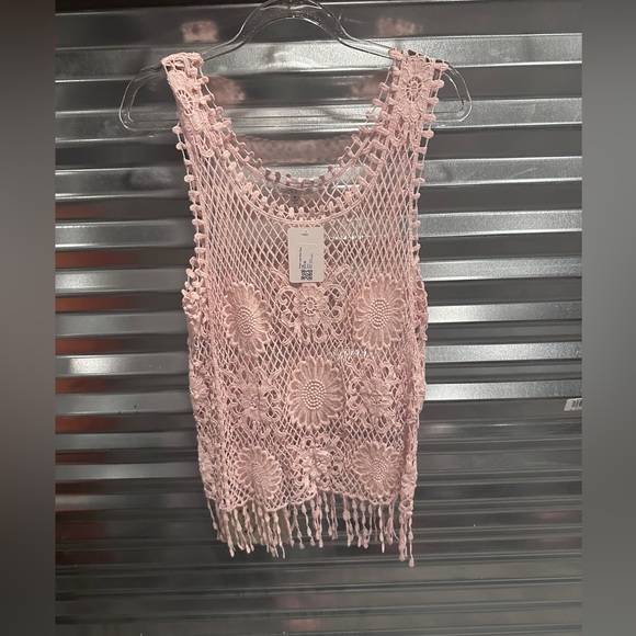 Fever Tops - FEVER pink crochet tank  
Womans size small